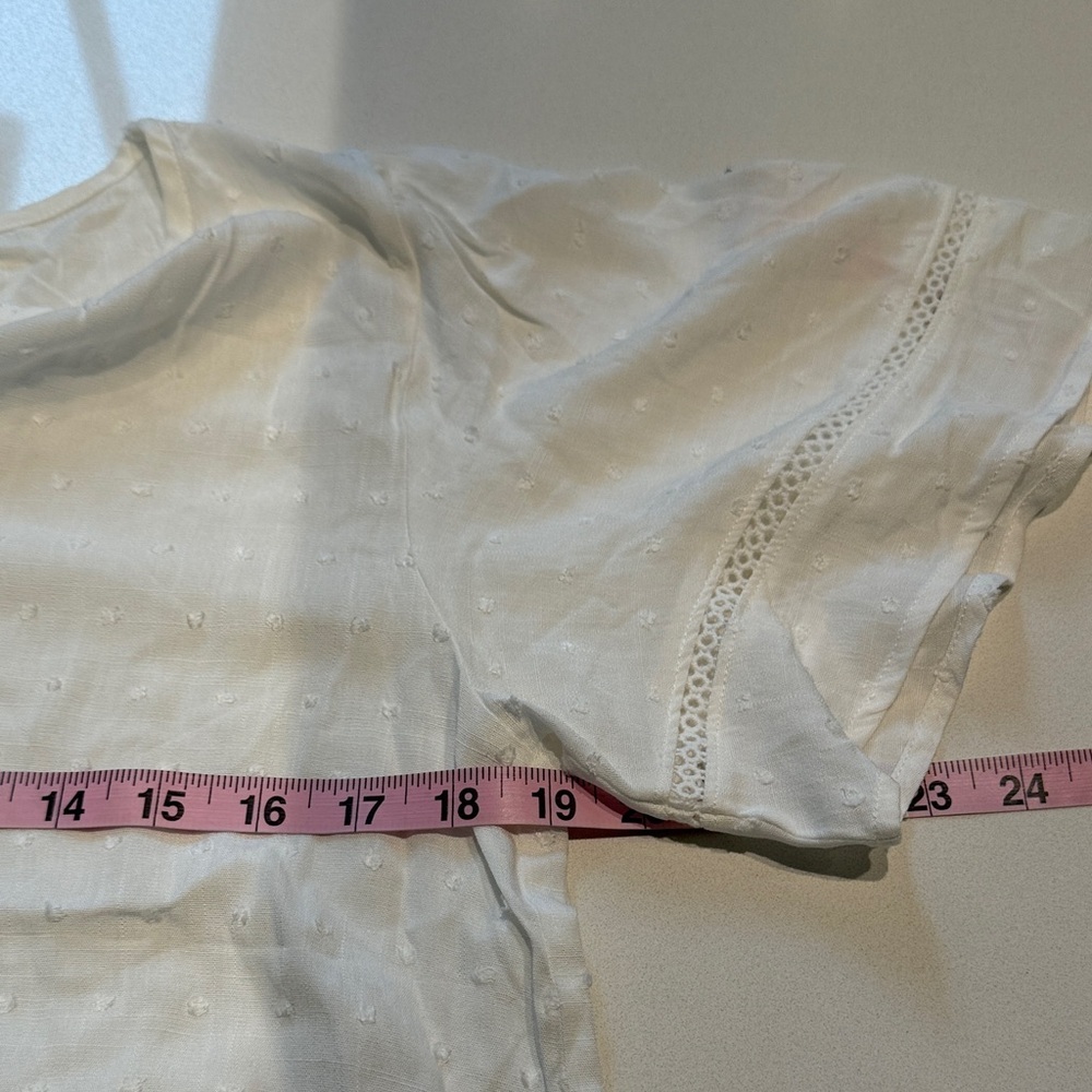 🆕 Beacon Apparel Raveena Clip Dot V Neck Relaxed Fit White Blouse, Size M - Picture 6 of 9
